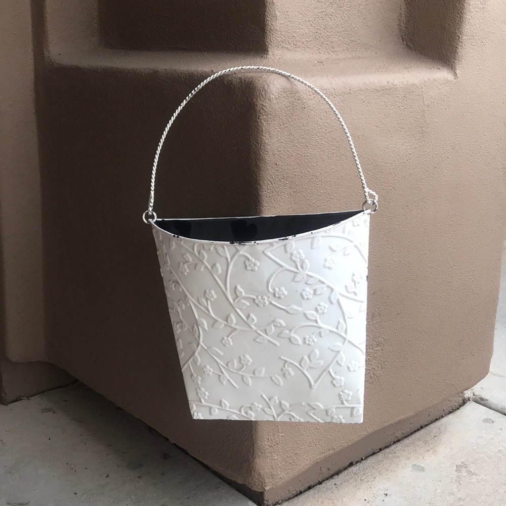 White hanging flower or magazine box
